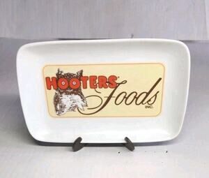 Hooters Serving Bar Drink Tray Tinket Dish Man Cave Appetizers Display Plate